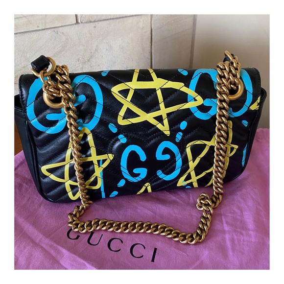 ☺️SOLD☺️AUTHENTIC GUCCI CROSSBODY QUILTED GHOST MARMONT MEDIUM BAG - Picture 3 of 13